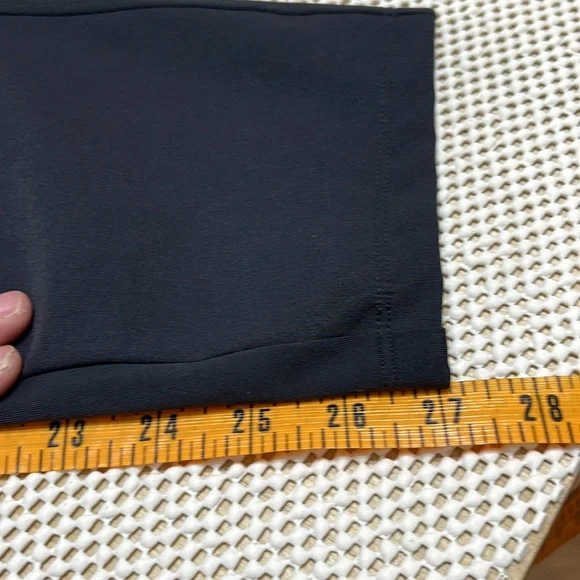 Athleta Black Pants - Sz 12P - Picture 8 of 10